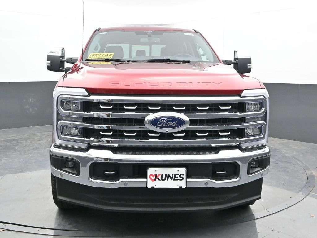 2025 Ford F-250 Lariat photo 3