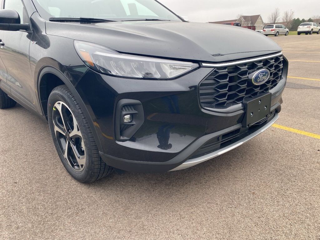 New 2026 Ford Escape ST-Line Select SUV