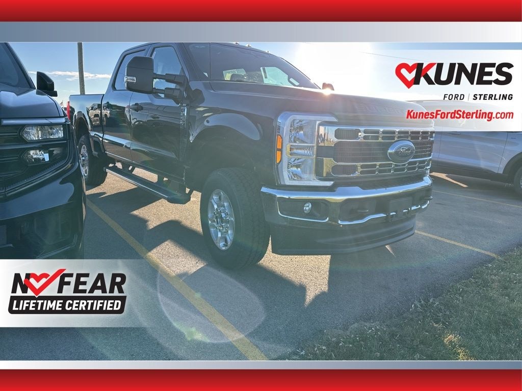 New 2026 Ford F-250 XLT Truck Crew Cab