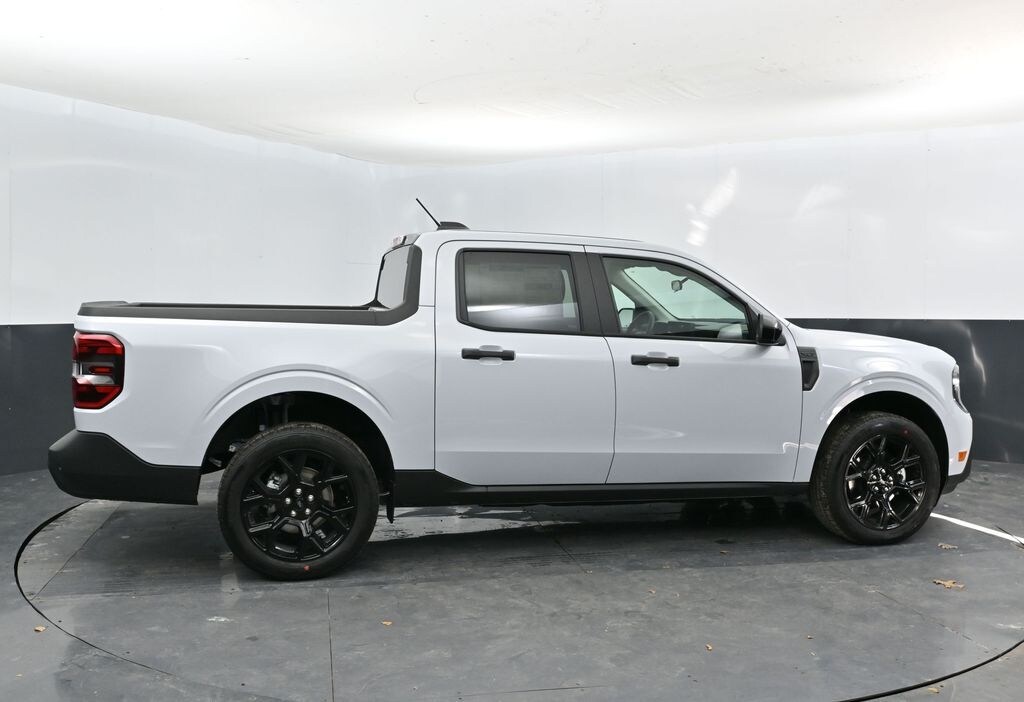New 2026 Ford Maverick XLT Truck SuperCrew