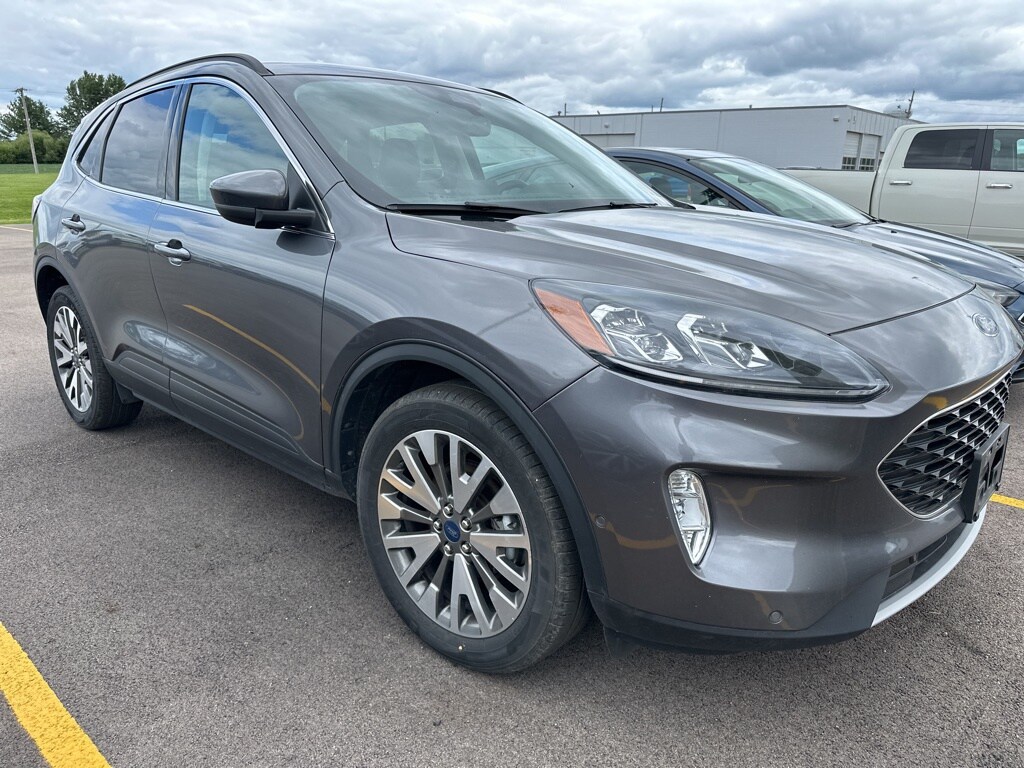 Used 2021 Ford Escape Titanium with VIN 1FMCU9DZ3MUA56104 for sale in Sterling, IL