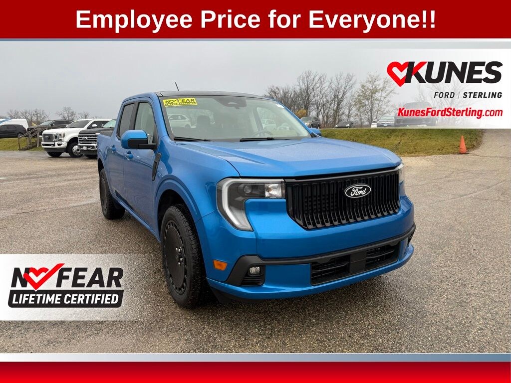 New 2025 Ford Maverick Lobo Standard Truck SuperCrew