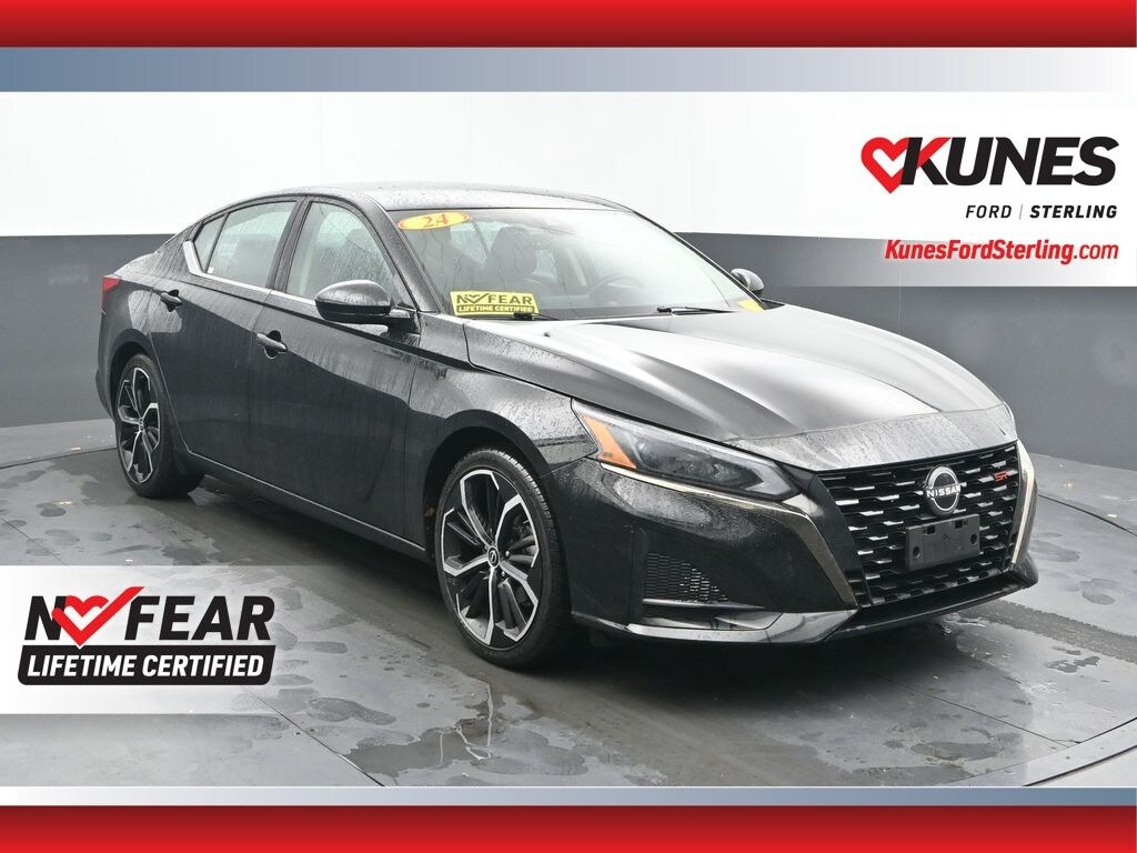 Used 2024 Nissan Altima 2.5 SR Sedan