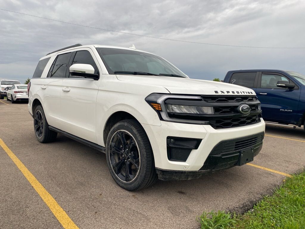 Used 2024 Ford Expedition Limited SUV
