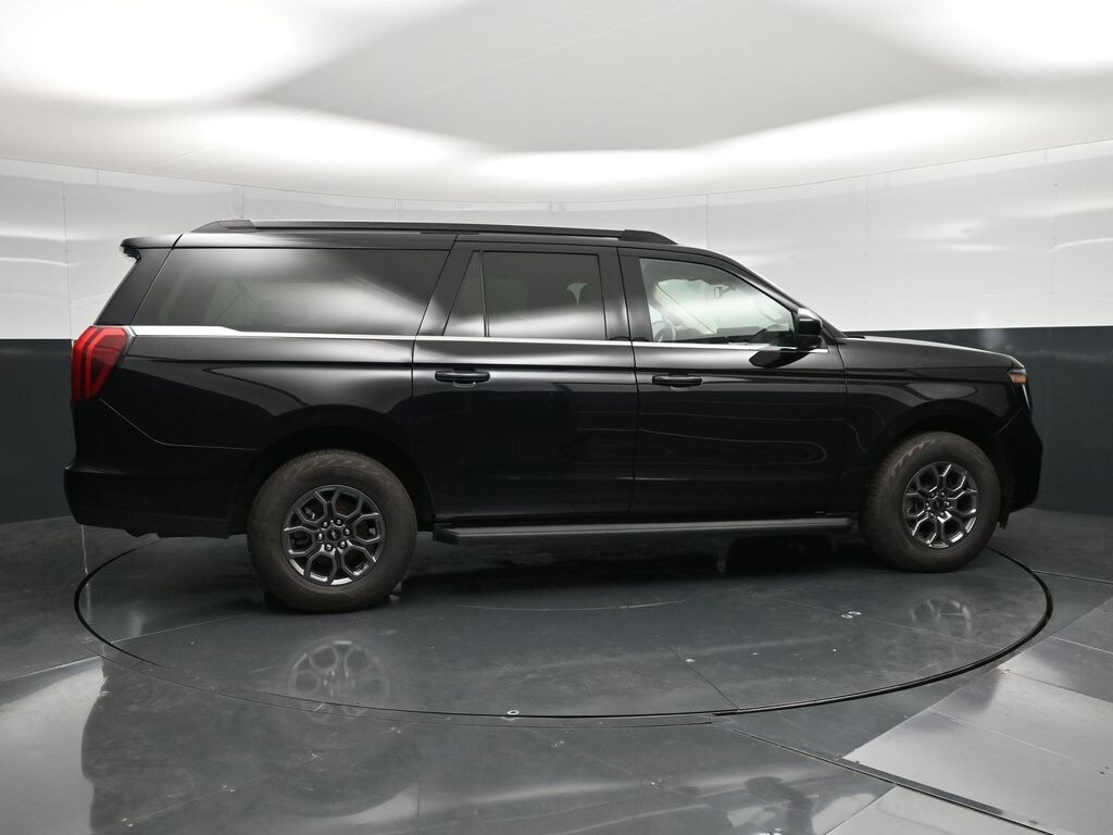 Used 2025 Ford Expedition Max Active SUV