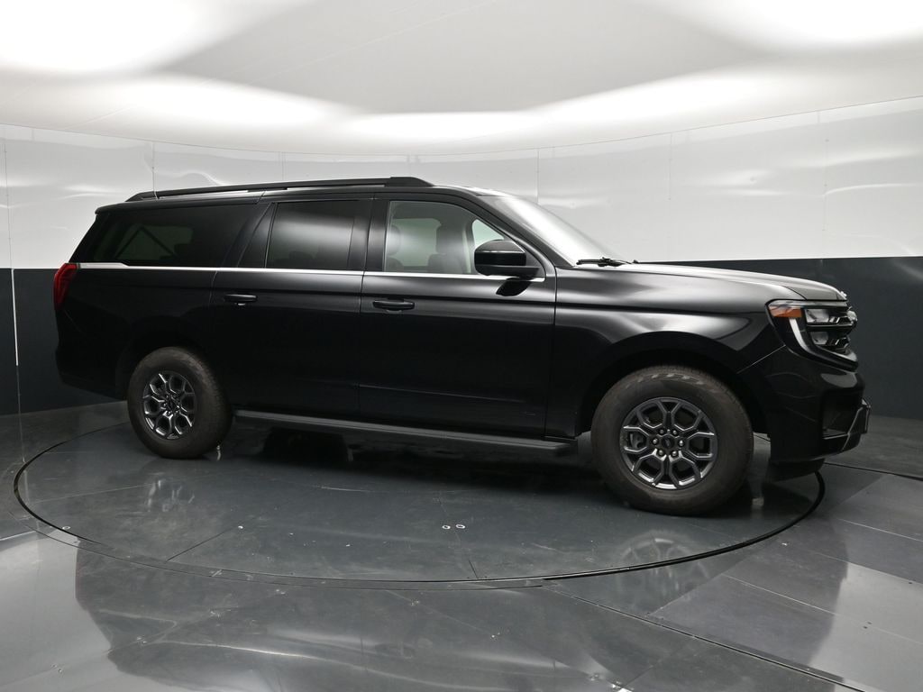 Used 2025 Ford Expedition Max Active SUV