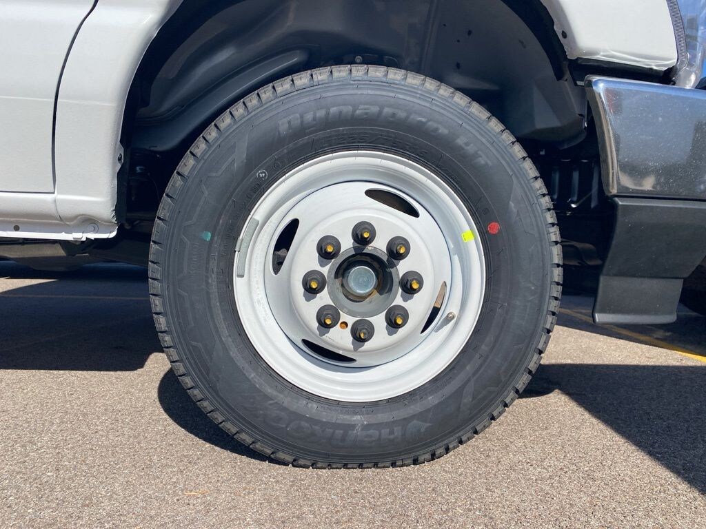 New 2026 Ford E-450 Cutaway Base DRW Truck