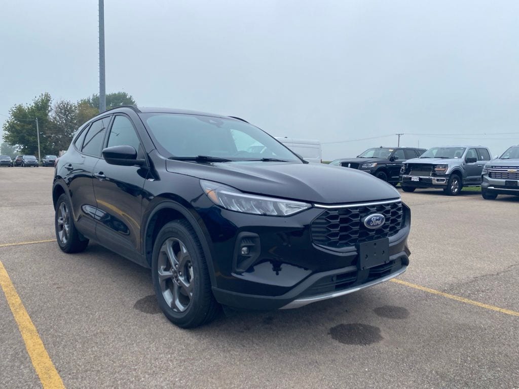Certified 2025 Ford Escape ST-Line Select SUV