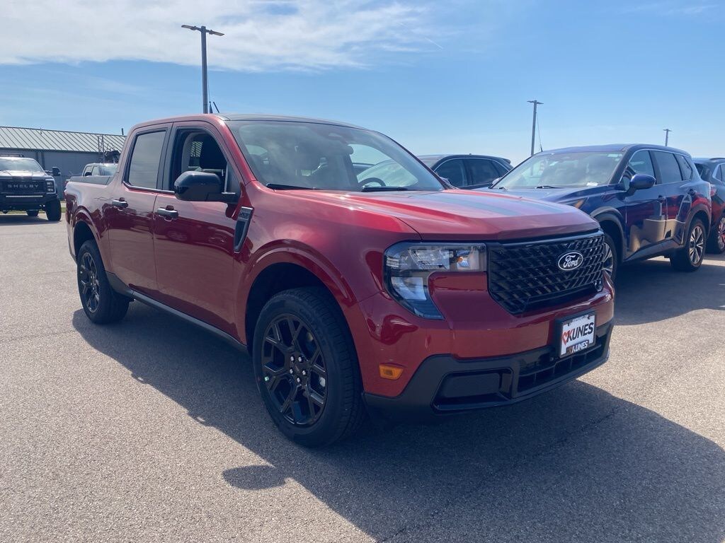 New 2025 Ford Maverick XLT Truck SuperCrew