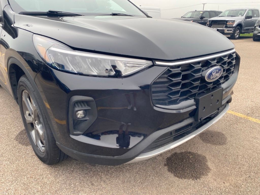 Certified 2025 Ford Escape ST-Line Select SUV