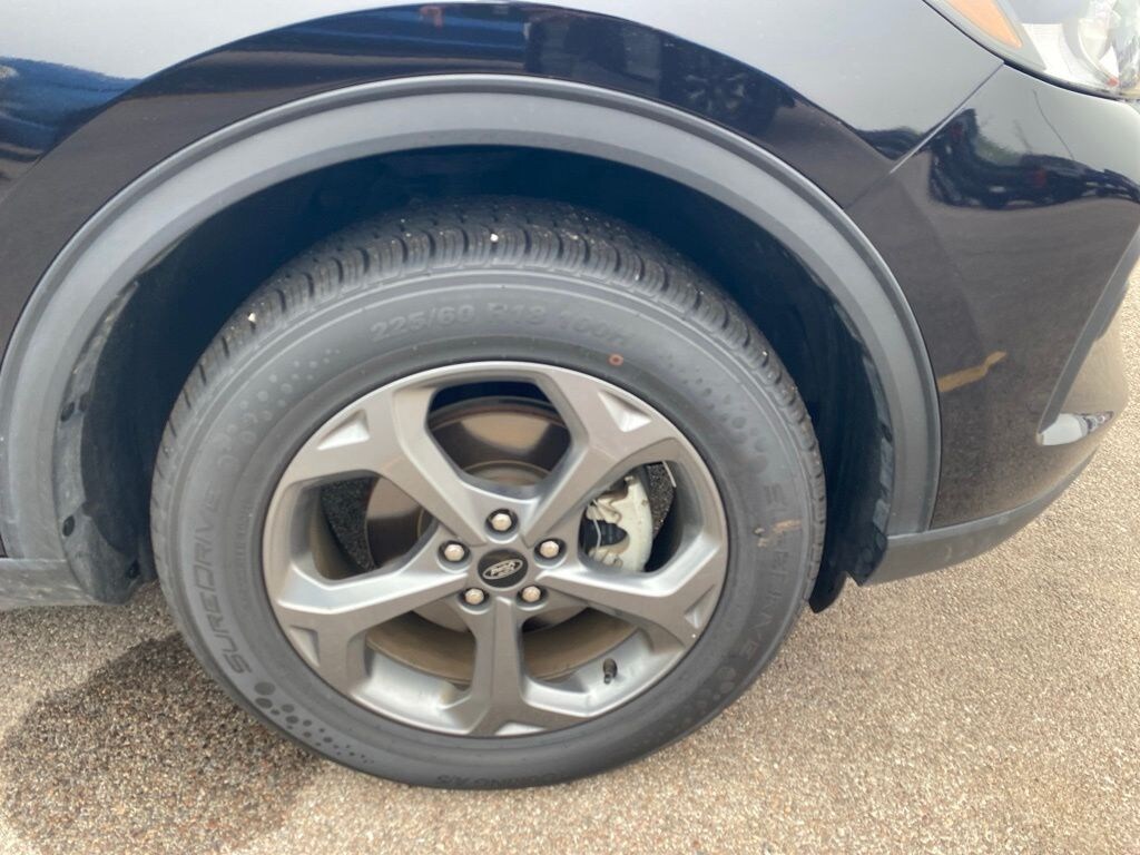 Certified 2025 Ford Escape ST-Line Select SUV