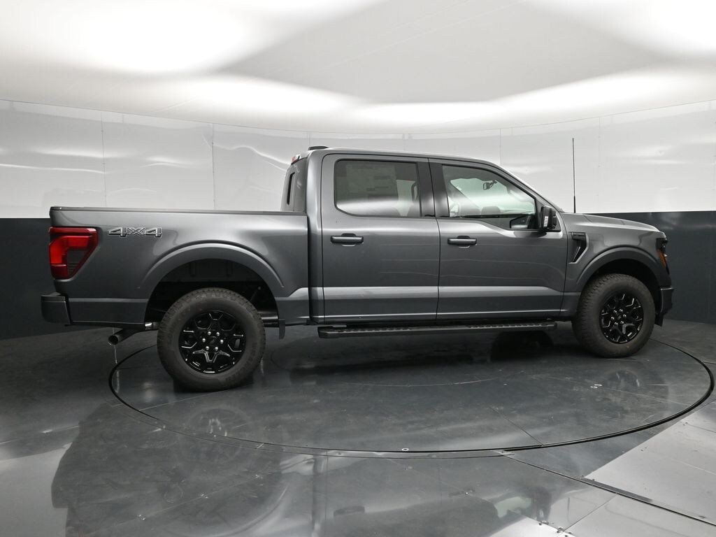 New 2026 Ford F-150 XLT Truck SuperCrew Cab