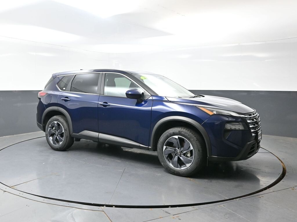 Used 2025 Nissan Rogue SV SUV