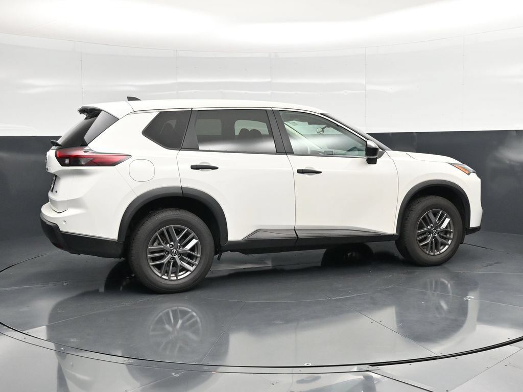 Used 2024 Nissan Rogue S SUV