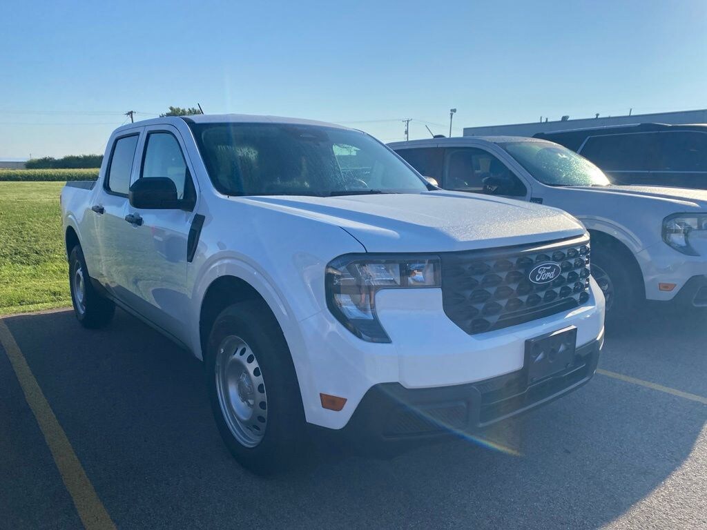 New 2026 Ford Maverick XL Truck SuperCrew