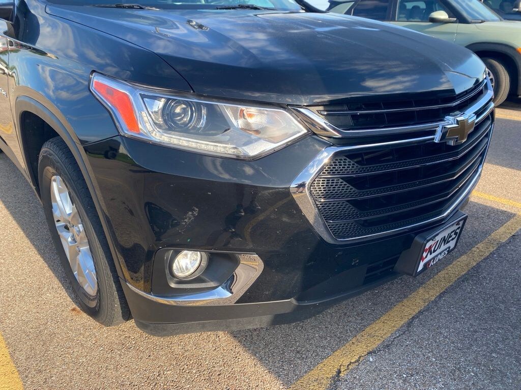 Certified 2019 Chevrolet Traverse LT Cloth w/1LT SUV