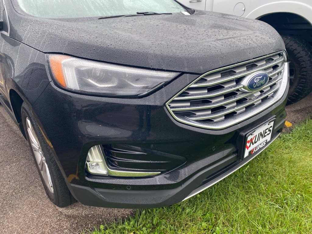 Used 2022 Ford Edge Titanium SUV