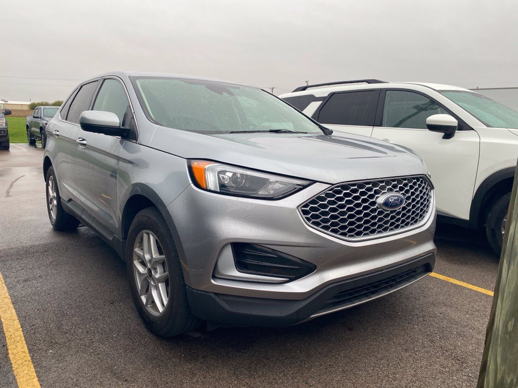 Used 2024 Ford Edge SEL SUV