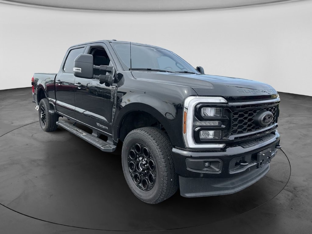Certified 2025 Ford F-250SD Lariat Truck