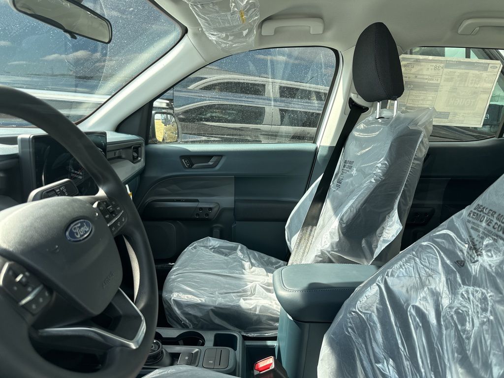 2025 Ford Maverick XL photo 3