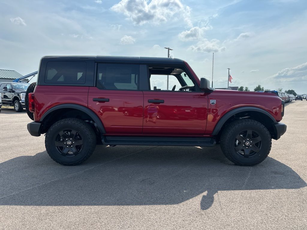 2025 Ford Bronco Big Bend photo 3