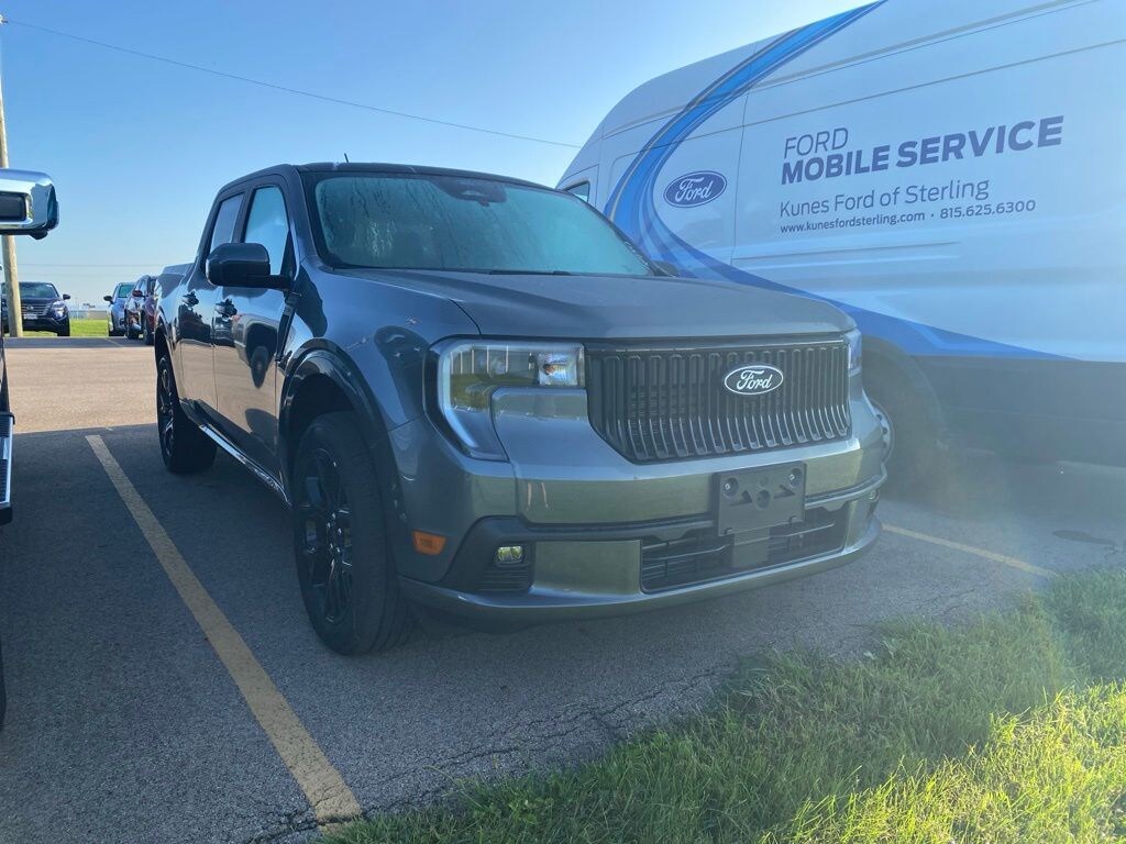 New 2026 Ford Maverick Lobo Standard Truck SuperCrew
