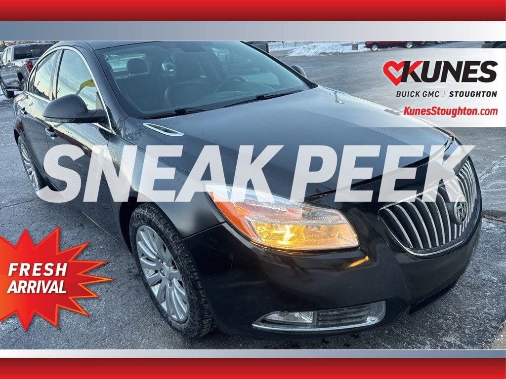 2013 Buick Regal Premium 1