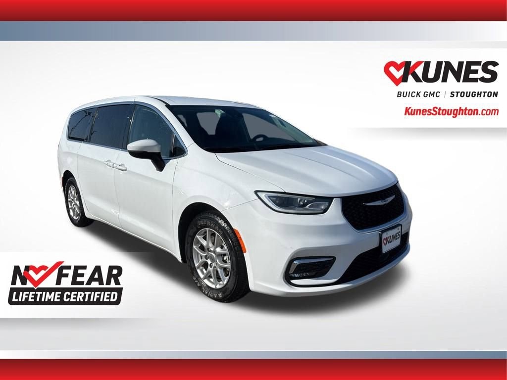 2023 Chrysler Pacifica