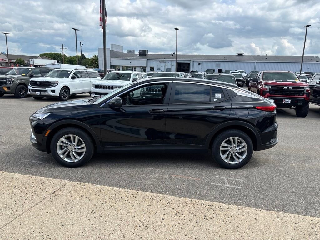 New 2026 Buick Envista Preferred SUV
