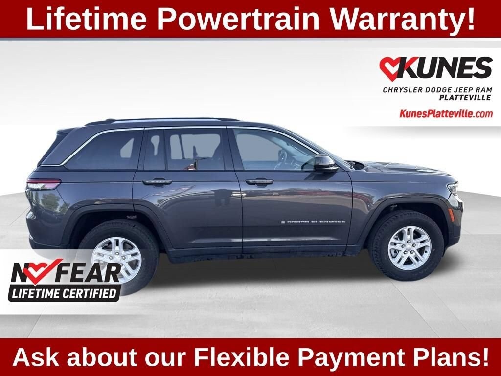 Used 2023 Jeep Grand Cherokee Laredo