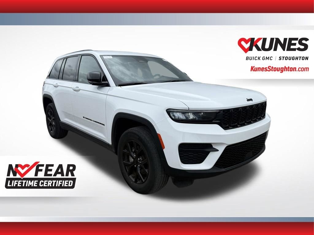 Used 2024 Jeep Grand Cherokee Altitude