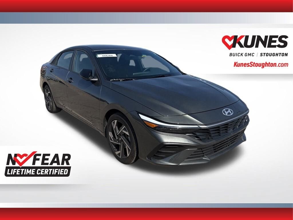 Used 2025 Hyundai Elantra SEL Sport