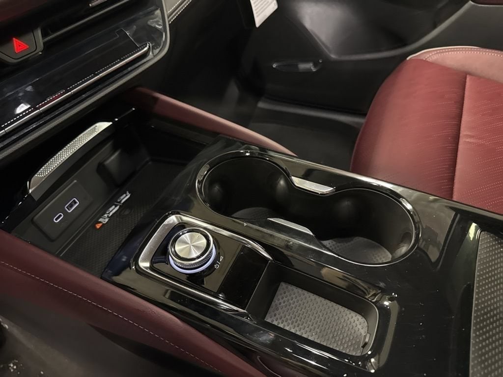 2026 Buick Envision Sport Touring - Photo 28