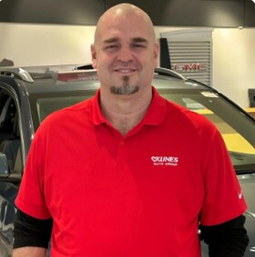 Staff member Christopher Riddle from 78dca4dcffaa