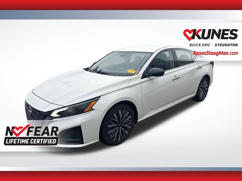 Used 2025 Nissan Altima SV