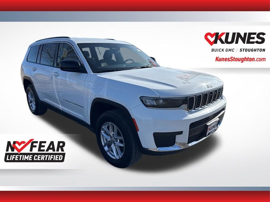 2024 Jeep Grand Cherokee L Laredo 4x4's photo