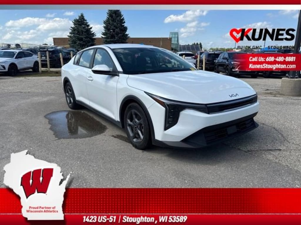 Used 2025 Kia K4 LXS