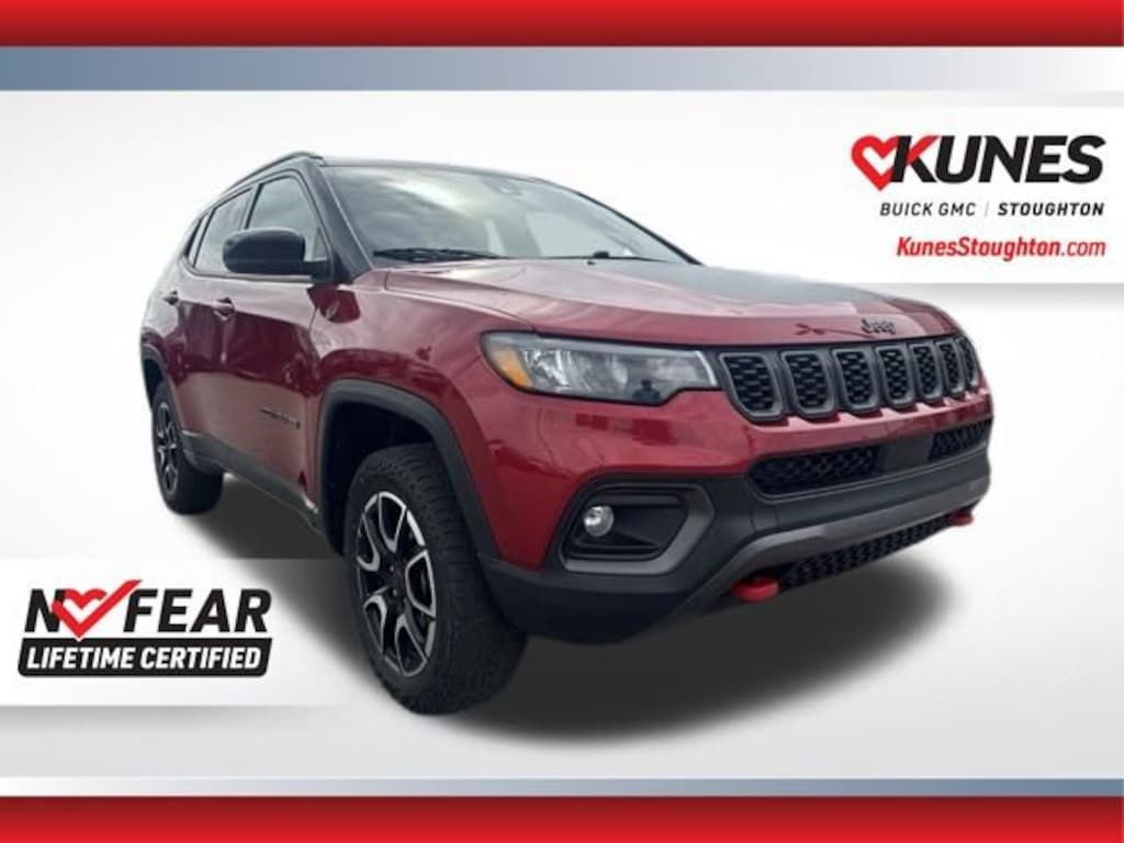 Used 2025 Jeep Compass Trailhawk