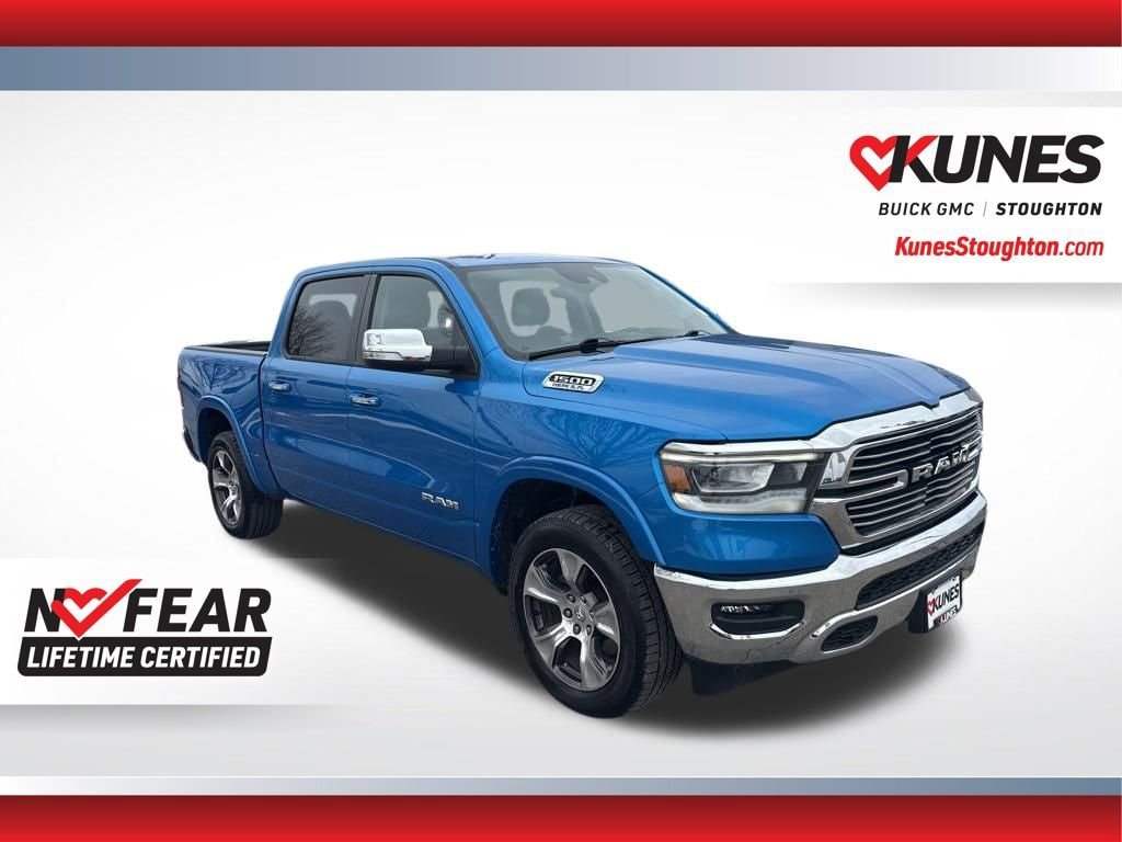 2022 RAM 1500 Laramie 4x4 Crew Cab 5'7's photo