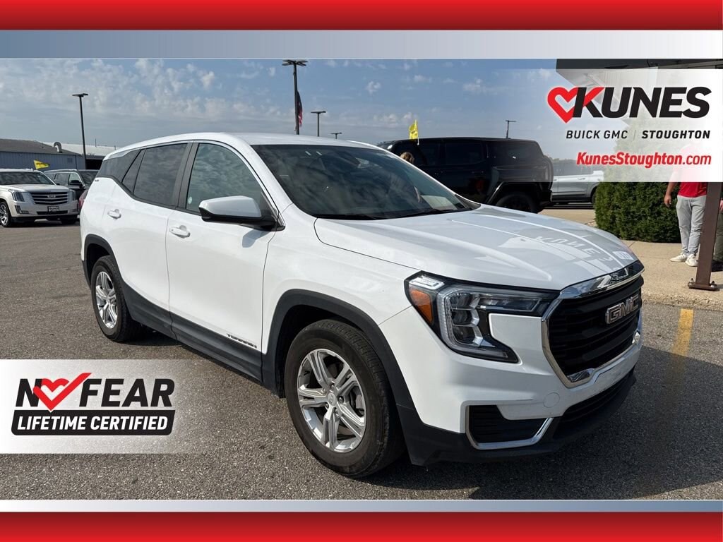 Used 2024 GMC Terrain SLE SUV