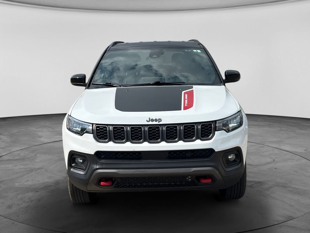 Used 2025 Jeep Compass Trailhawk