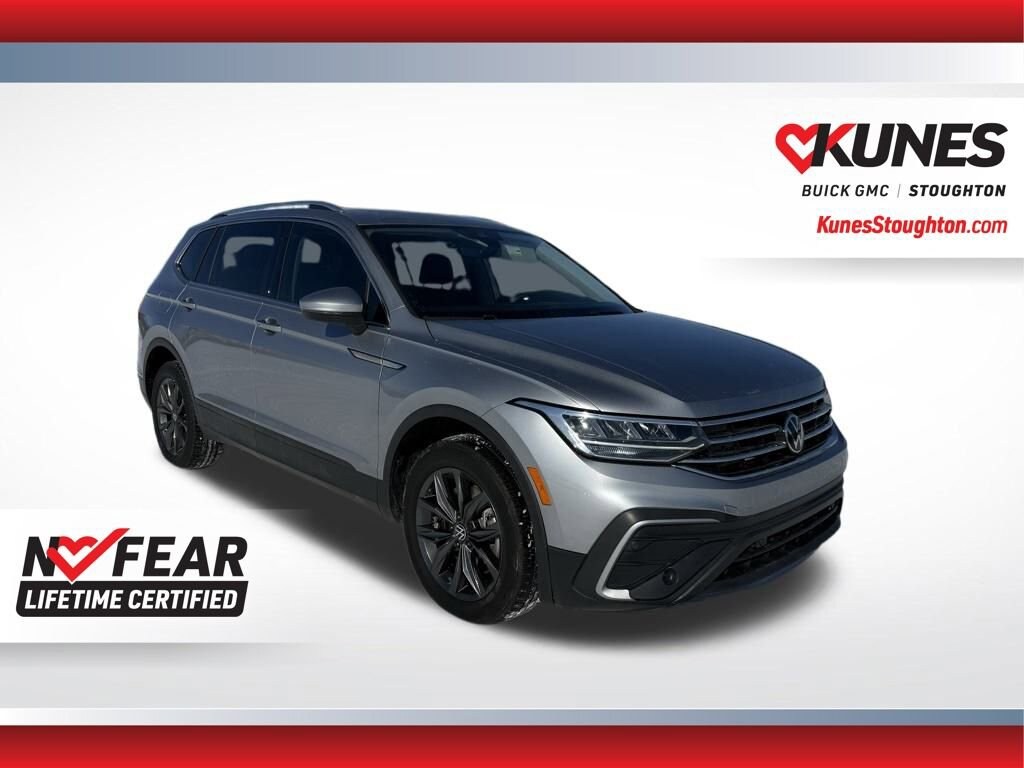 Used 2023 Volkswagen Tiguan SE