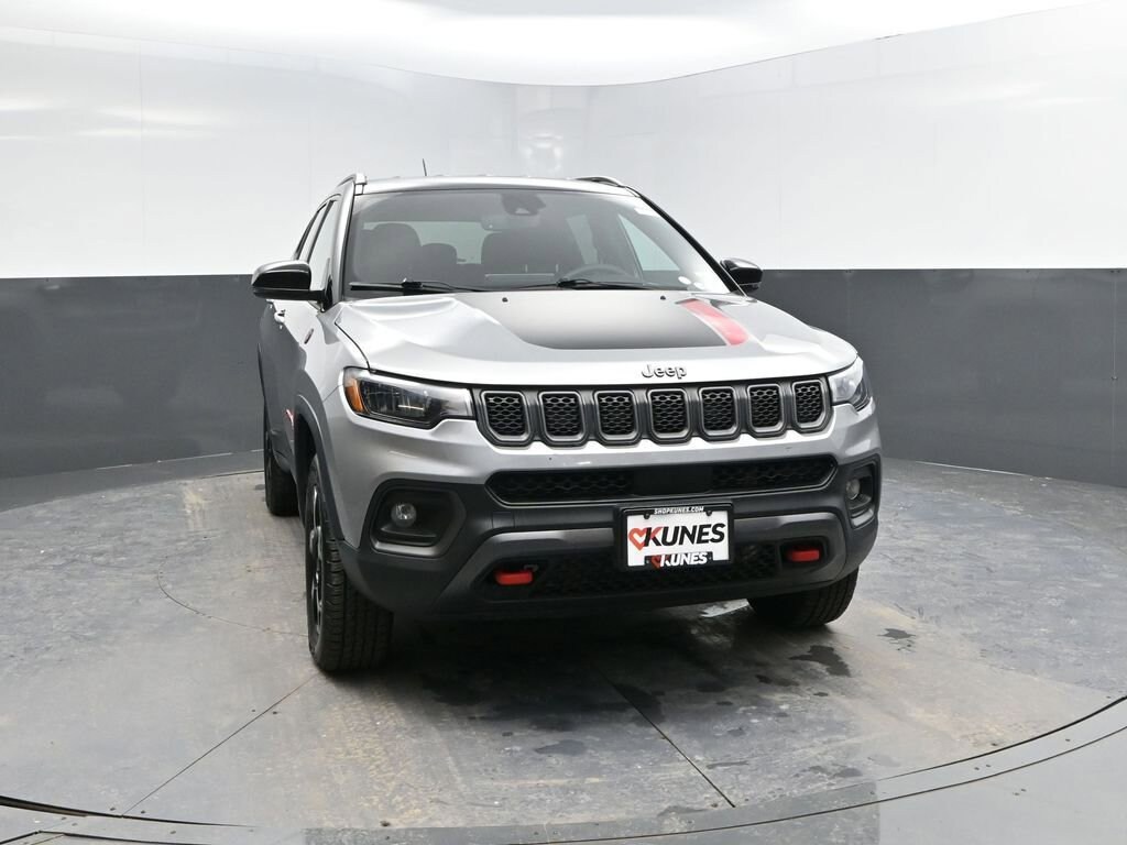 Used 2023 Jeep Compass Trailhawk