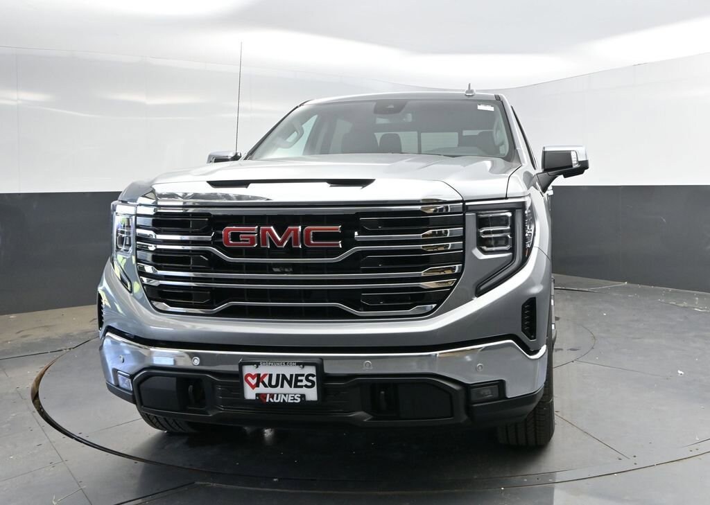 New 2026 GMC Sierra 1500 SLT Truck
