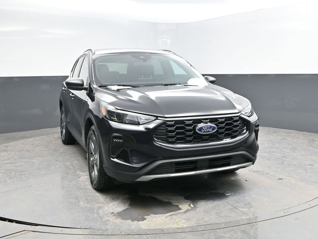 Used 2025 Ford Escape ST-Line