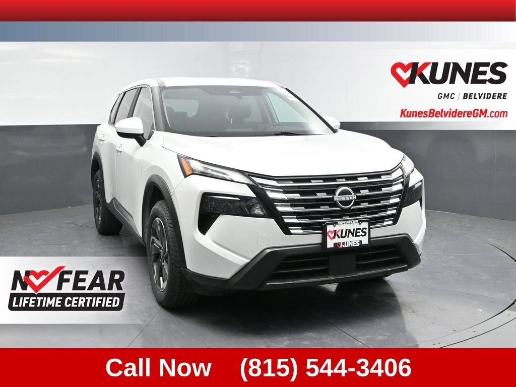 Used 2024 Nissan Rogue SV
