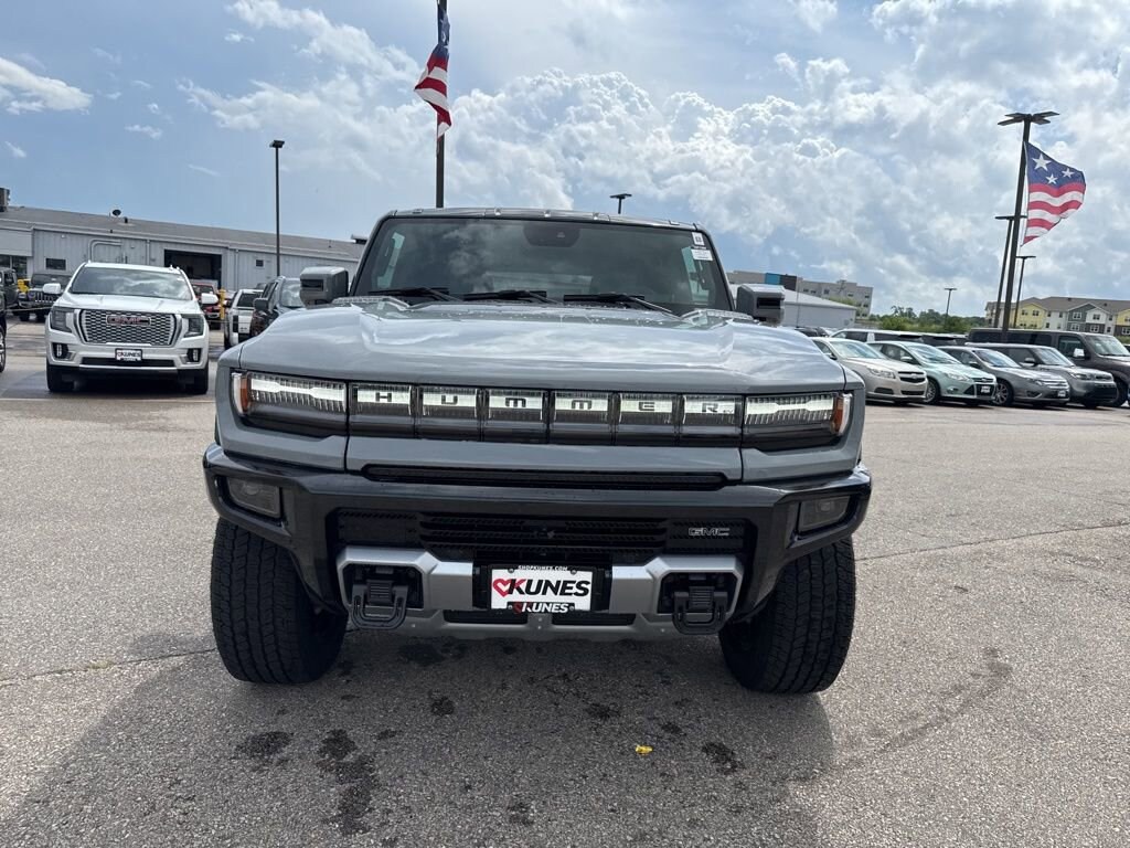 New 2025 GMC HUMMER EV SUV 2X SUV
