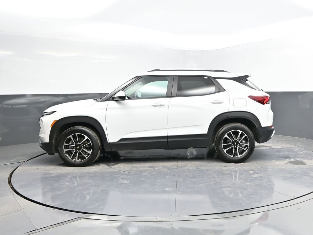 Used 2025 Chevrolet Trailblazer LT SUV