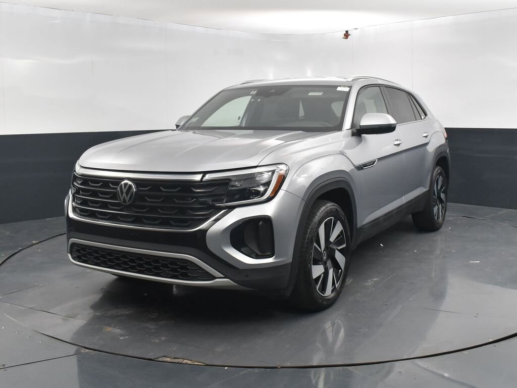 Used 2024 Volkswagen Atlas Cross Sport 2.0T SE w/Technology