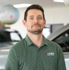 Staff member SCOTT WOLF from d4f14a3edd23